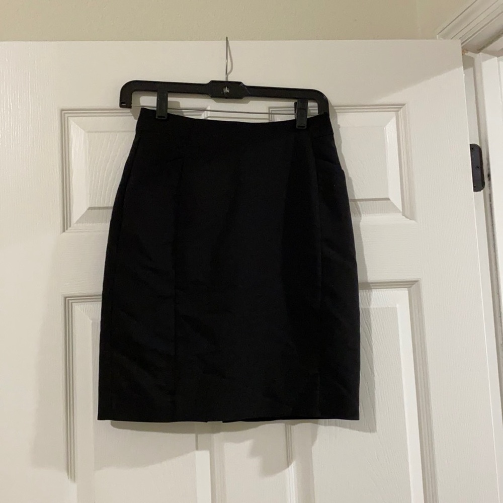 Black pencil skirt